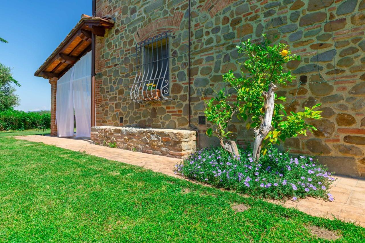 La Casa Medioevale Bed & Breakfast Lamporecchio Dış mekan fotoğraf