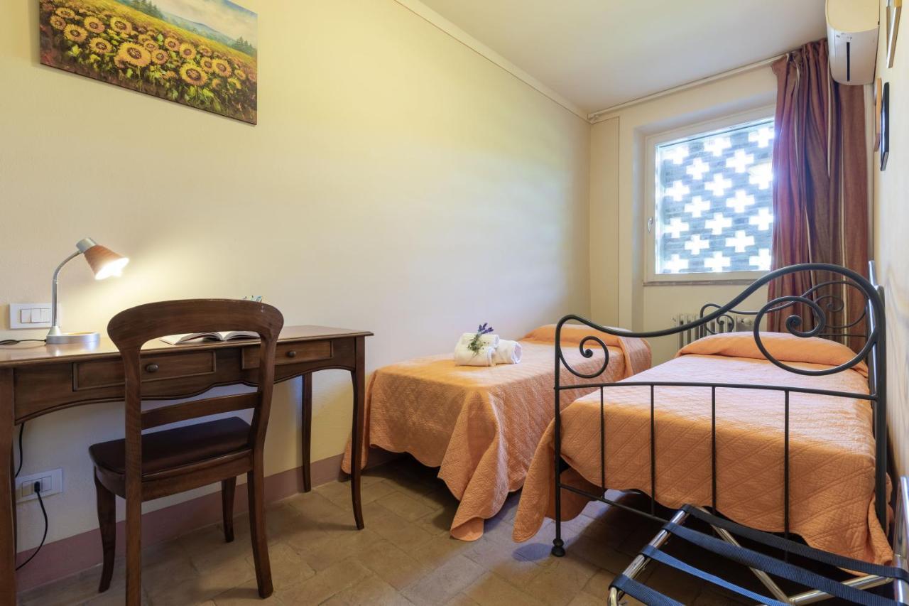La Casa Medioevale Bed & Breakfast Lamporecchio Dış mekan fotoğraf