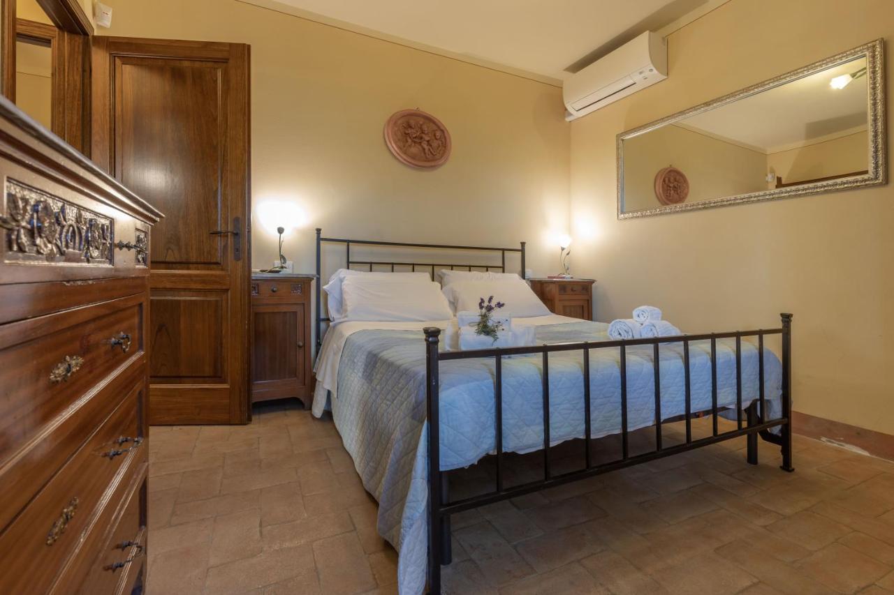 La Casa Medioevale Bed & Breakfast Lamporecchio Dış mekan fotoğraf